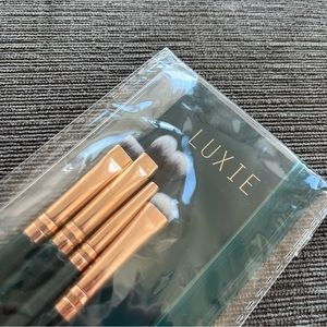 LUXIE
Enchanted Eye Set